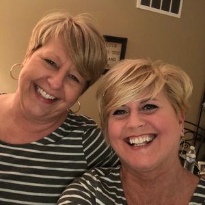 Meet your Posher, Sharon